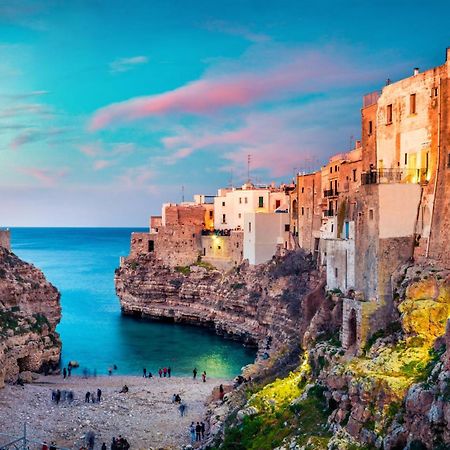 Polignano Villa โปลีญาโนอามาเร ภายนอก รูปภาพ